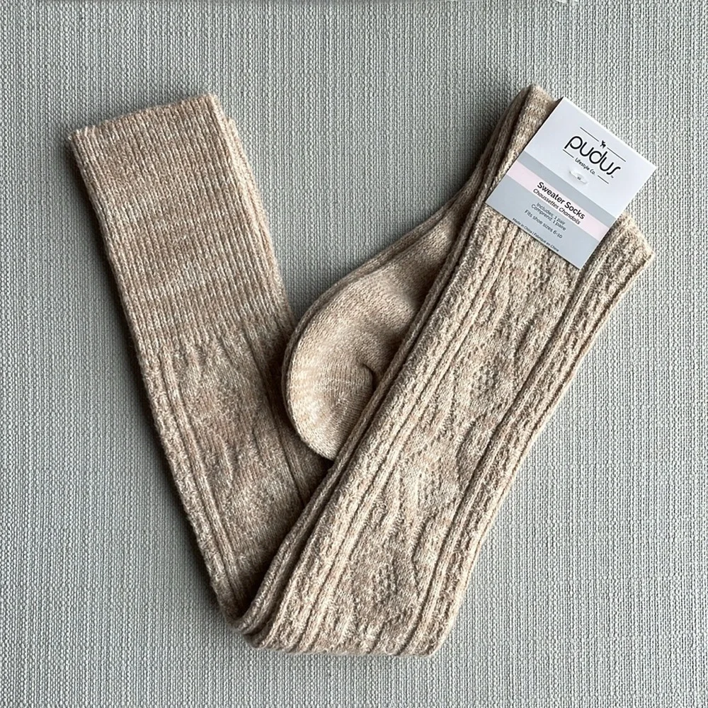 Pudus cozy sweater socks beige one sized mid-calf